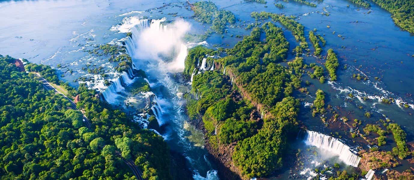 Iguazú-Wasserfälle von oben <span class="iconos separador"></span> Argentinien