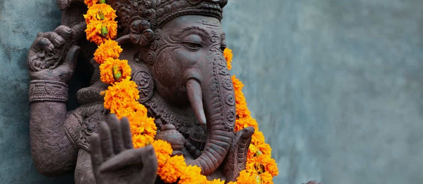 Sculpture of Ganesh <span class="iconos separador"></span> Bali 