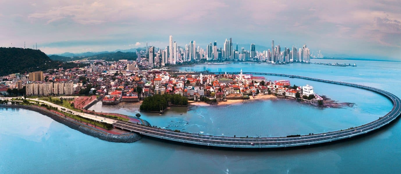 Panama City & All-Inclusive Playa Blanca