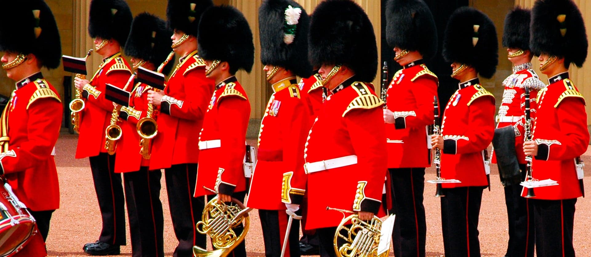 Garde royal au Palais de Buckingham <span class="iconos separador"></span> Londres <span class="iconos separador"></span> Angleterre
