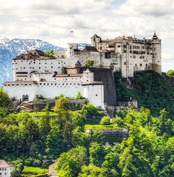 Self-Guided Fairytale towns in the Alps