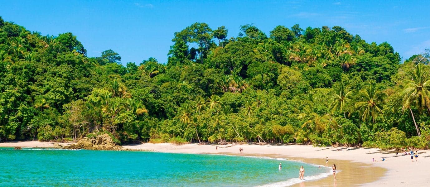 <span class="iconos separador"></span> Manuel Antonio National Park <span class="iconos separador"></span>
