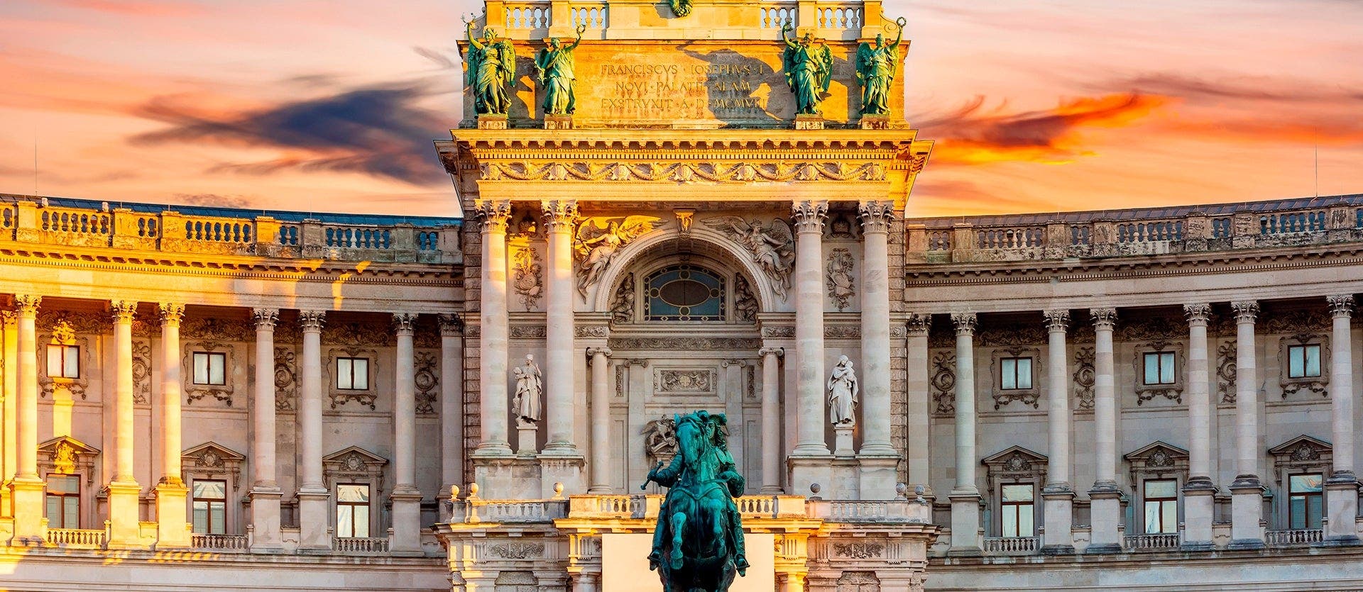 Magical Christmas in Vienna & Budapest