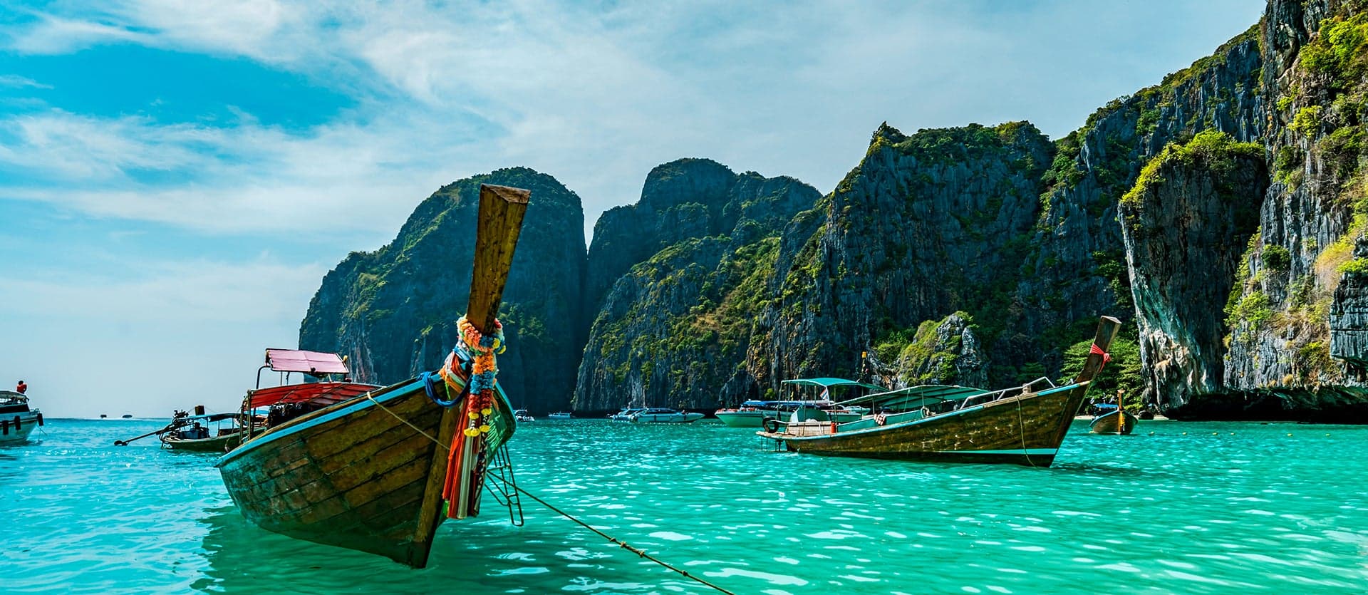 Aguas cristalinas y barcos <span class="iconos separador"></span> Phuket