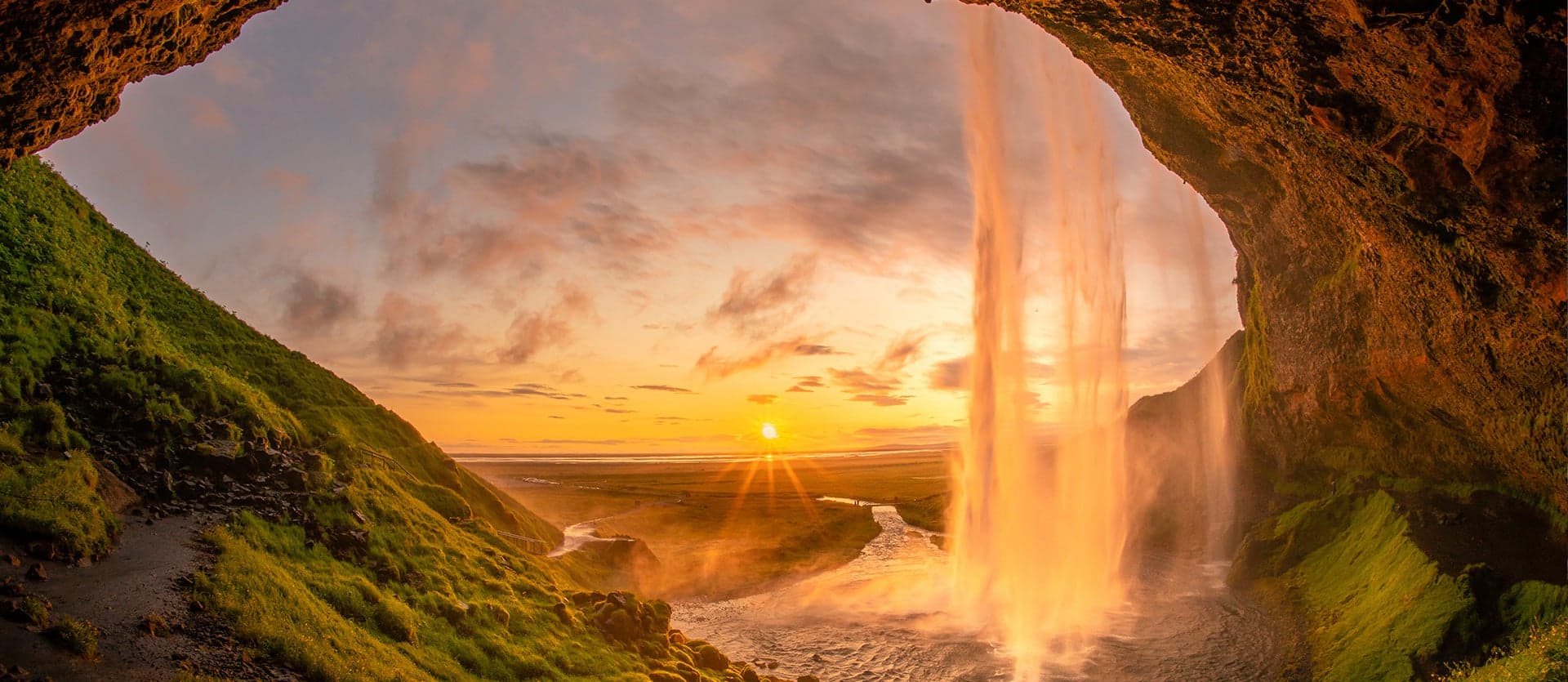 Cascada Seljalandsfoss <span class="iconos separador"></span> Reikiavik
