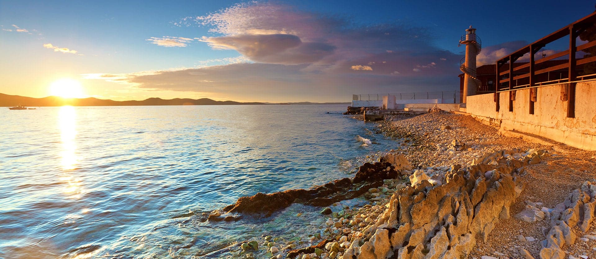 Landscape with lighthouse <span class="iconos separador"></span> Zadar