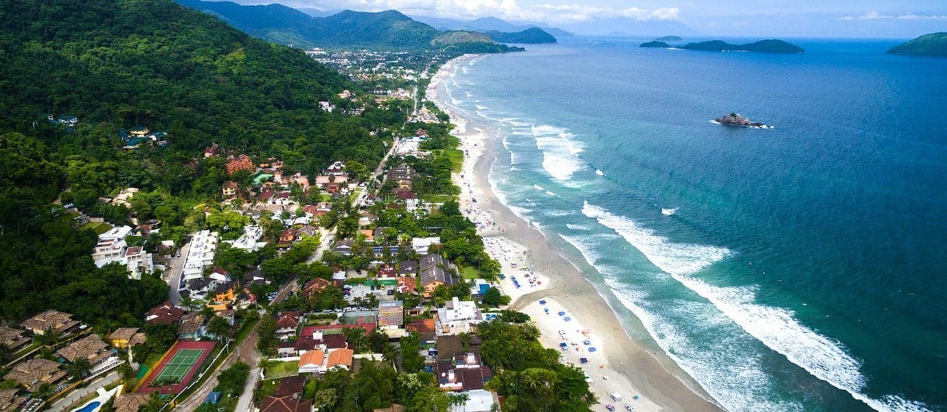 <span class="iconos separador"></span> Coastline of Sao Paulo <span class="iconos separador"></span>