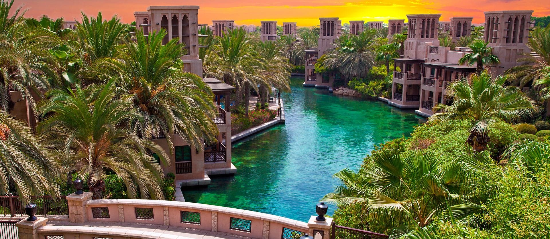 Sunset <span class="iconos separador"></span> Dubai