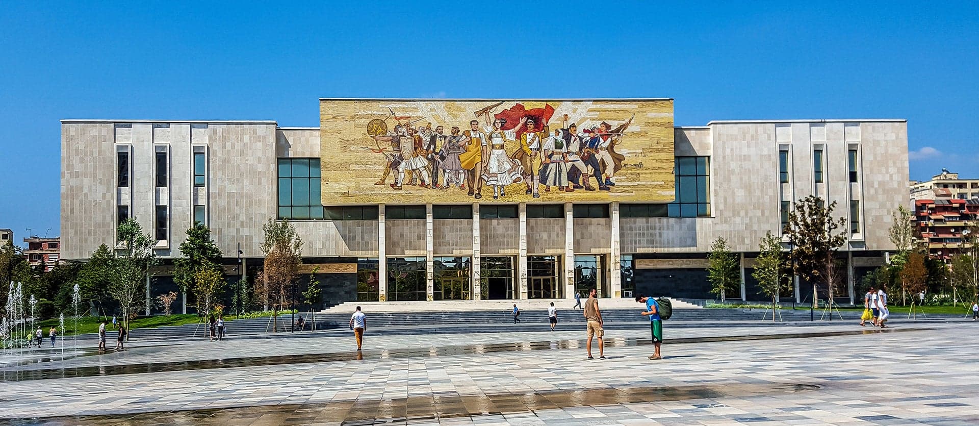 The National Historical Museum in Tirana <span class="iconos separador"></span> Tirana <span class="iconos separador"></span> Albania