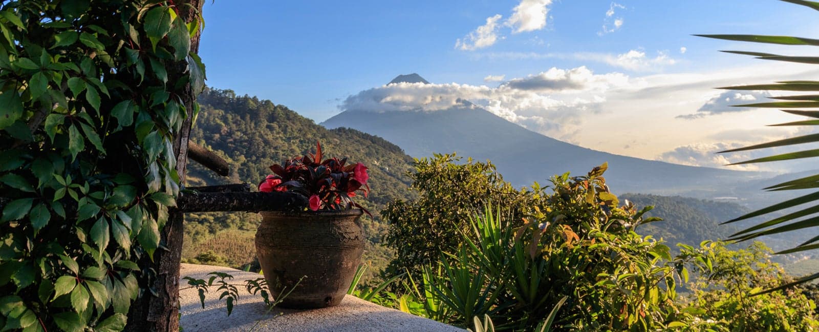 Antigua Guatemala - Night on board