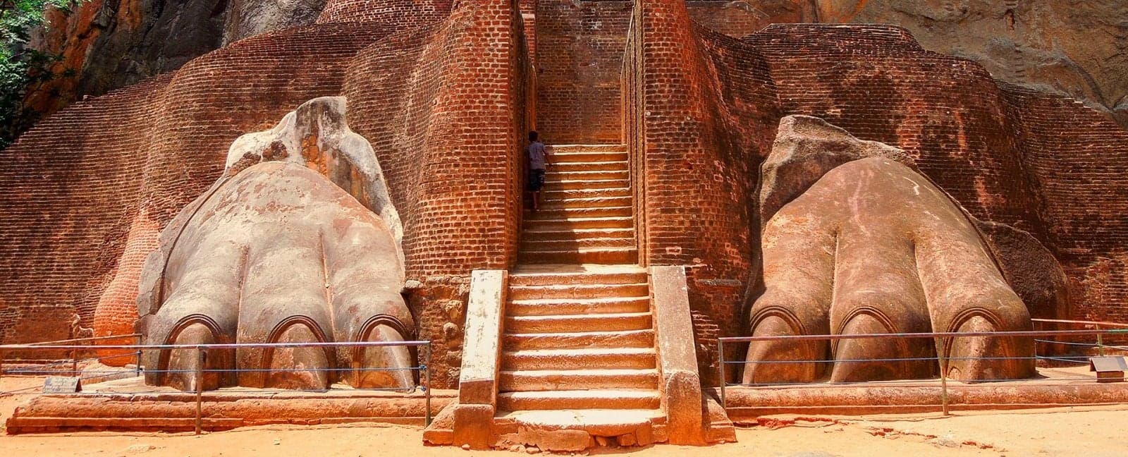 Negombo - Sigiriya - Dambulla