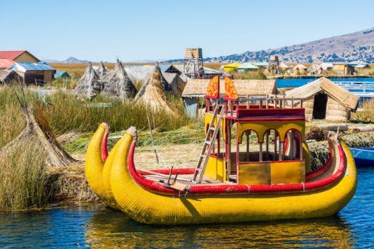 lake titicaca floating islands