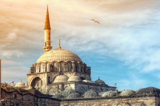 4 Dinge, die Sie beim Besuch einer Moschee wissen sollten