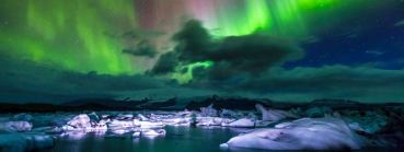 aurora boreal en el lago jokulsarlon