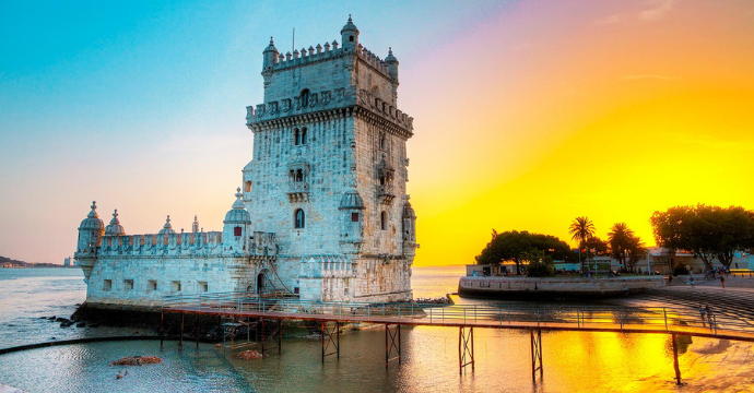 Lisbon: medieval towns