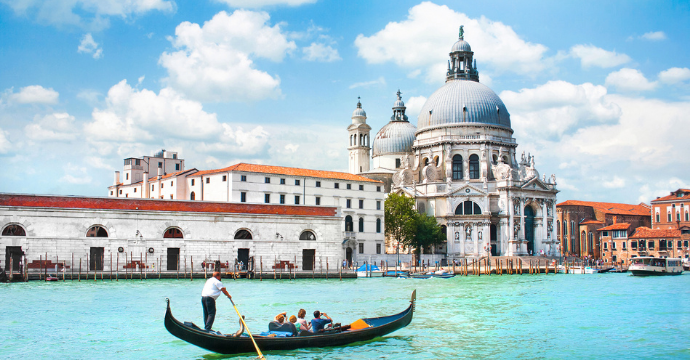 Venice best holiday destinations for couples