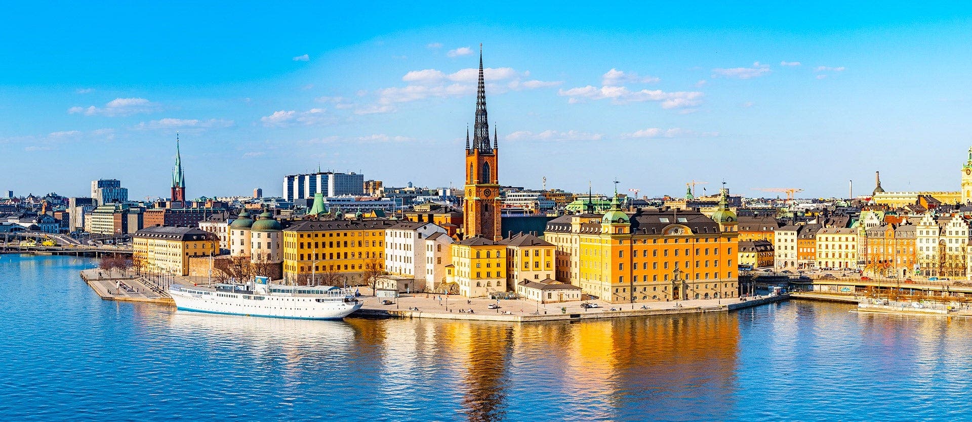 Sailing through Northern Capitals