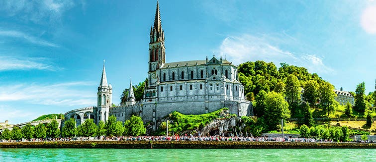 Qué ver en Francia Lourdes